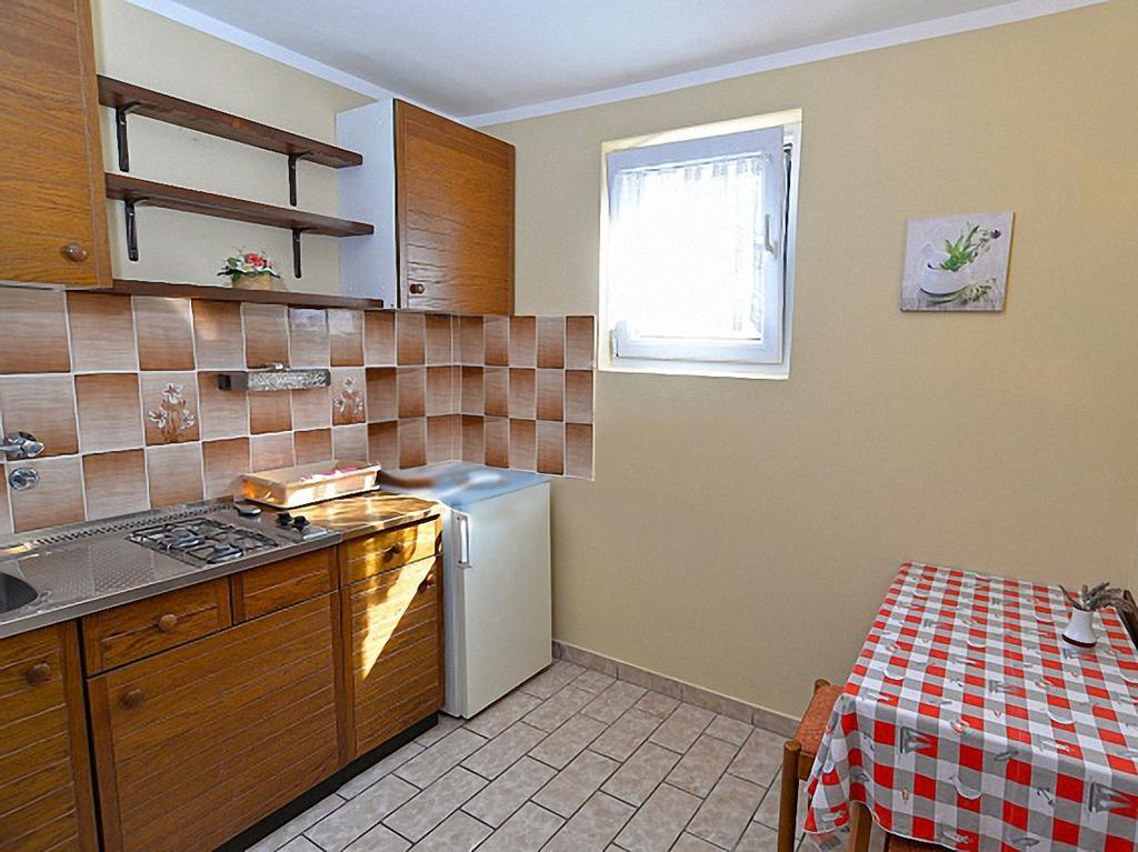 Apartments Barbara Ровин Екстериор снимка